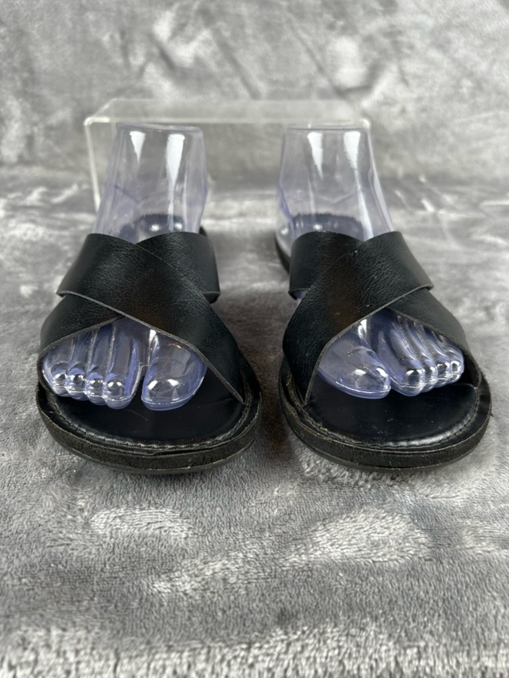 Hollister Leather Slides Womens Large 9/10 Runs Narrow Black Slip On Flat Sandal - Picture 4 of 10